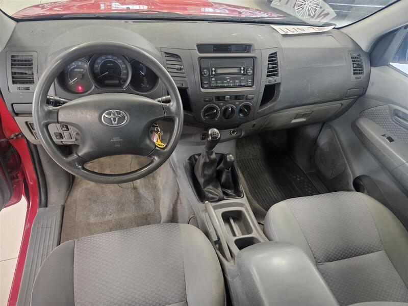 Toyota Hilux vaihtoauto