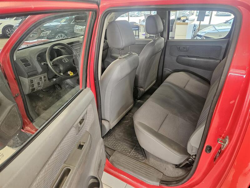 Toyota Hilux vaihtoauto