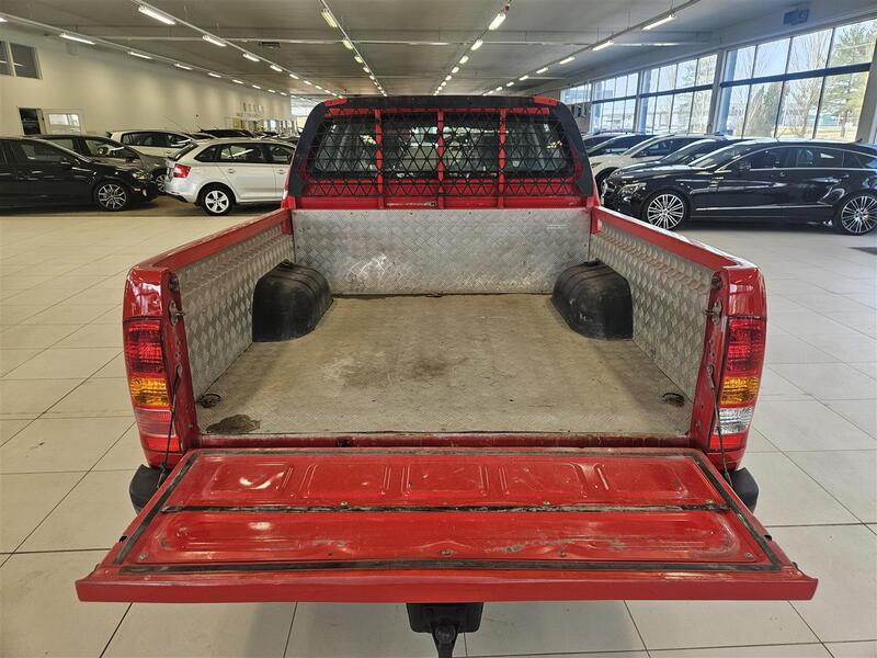 Toyota Hilux vaihtoauto