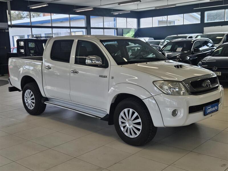 Toyota Hilux vaihtoauto