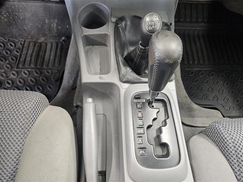 Toyota Hilux vaihtoauto