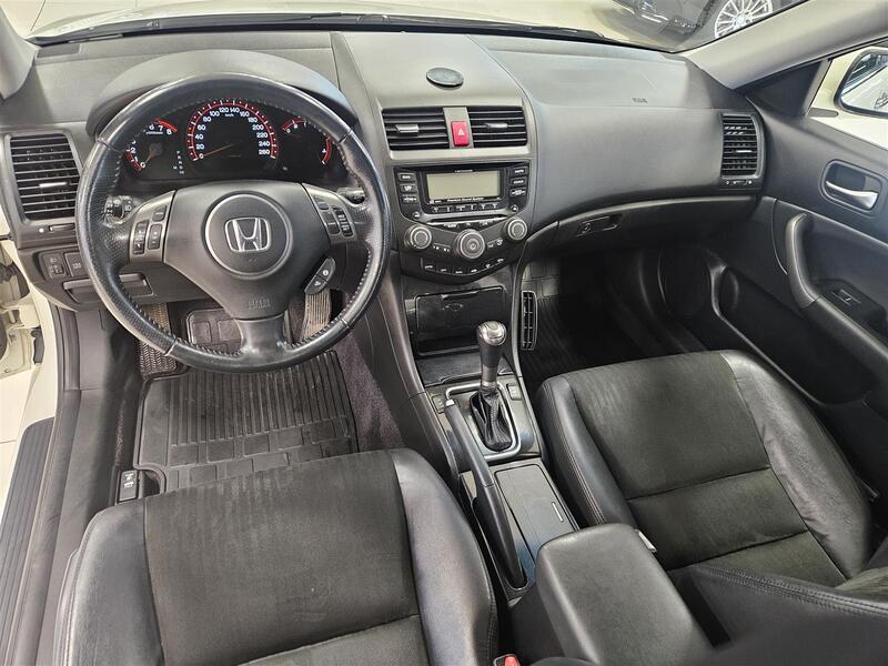 Honda Accord vaihtoauto