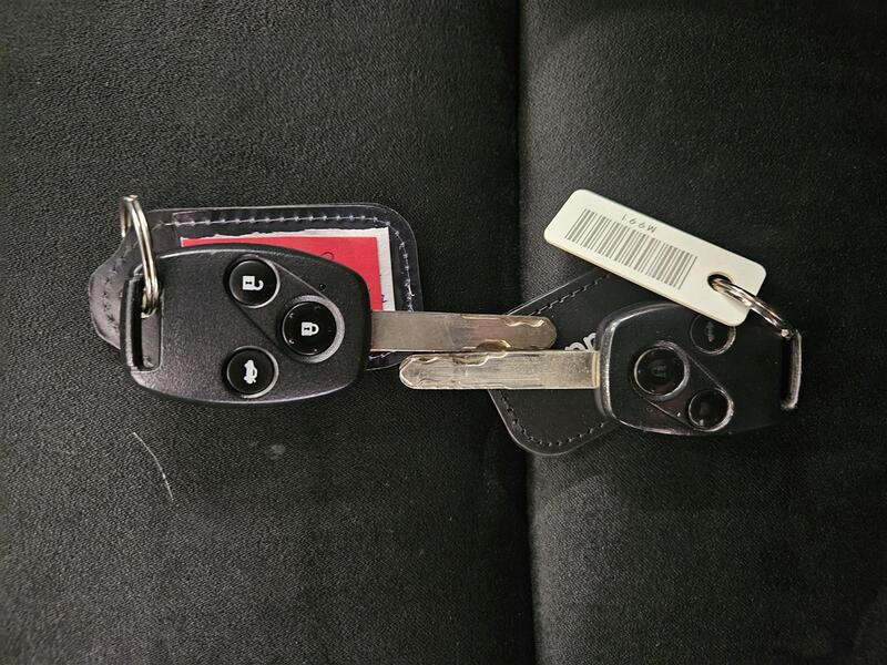 Honda Accord vaihtoauto