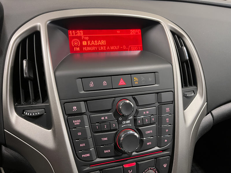 Opel Astra vaihtoauto