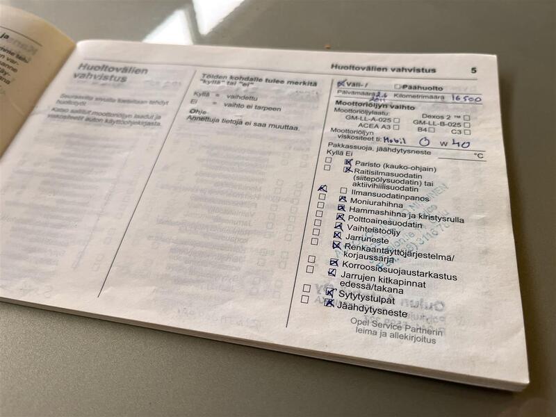 Opel Astra vaihtoauto