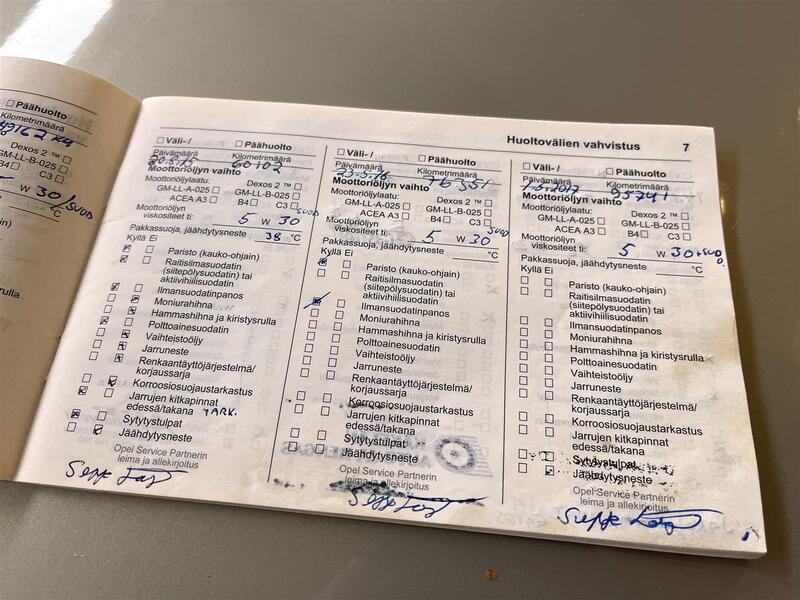 Opel Astra vaihtoauto