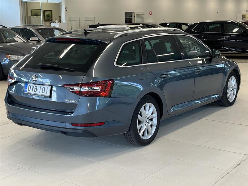 Skoda Superb vaihtoauto