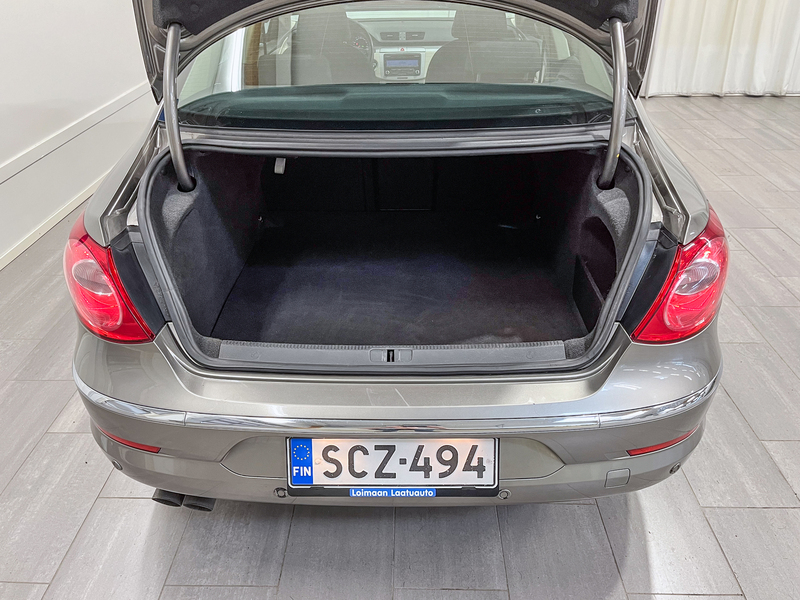 Volkswagen Passat CC vaihtoauto