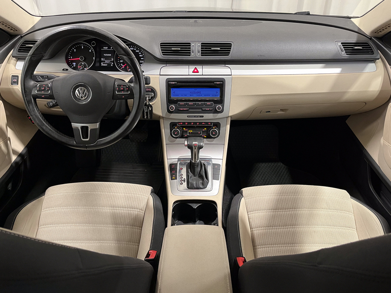 Volkswagen Passat CC vaihtoauto