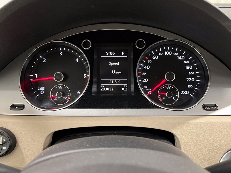 Volkswagen Passat CC vaihtoauto