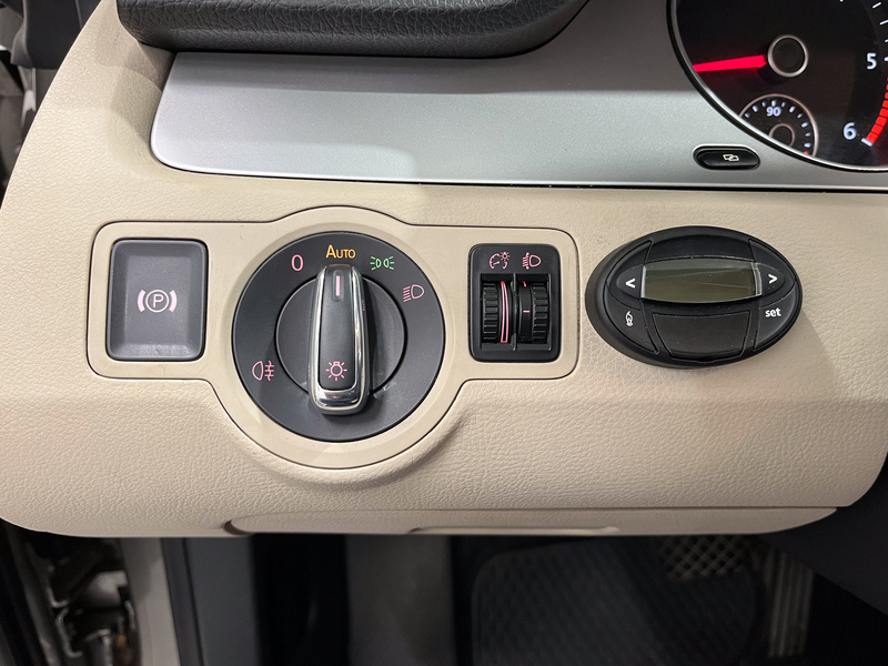 Volkswagen Passat CC vaihtoauto