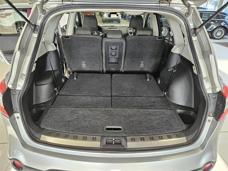 Nissan Qashqai+2 vaihtoauto