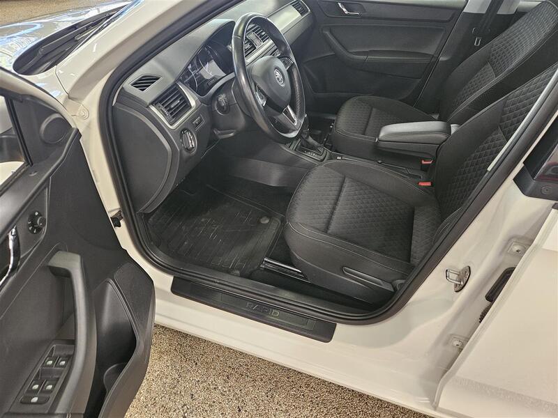 Skoda Rapid vaihtoauto