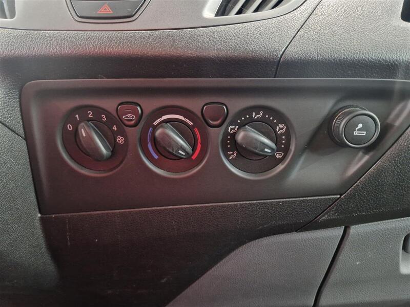 Ford Transit Custom vaihtoauto