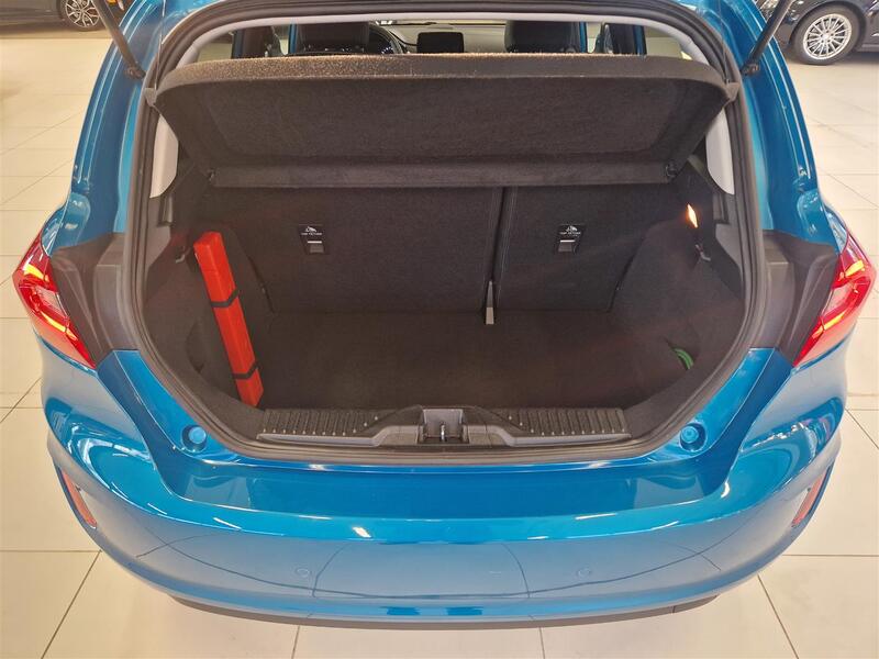 Ford Fiesta vaihtoauto