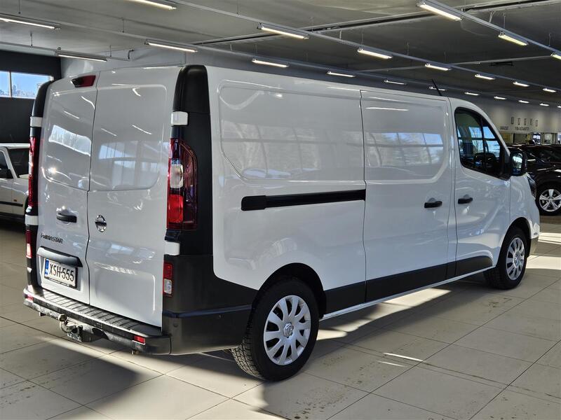 Nissan Primastar vaihtoauto