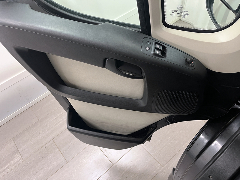 Peugeot Boxer vaihtoauto