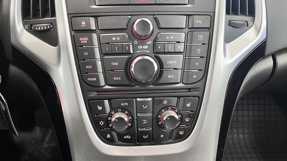 Opel Astra vaihtoauto