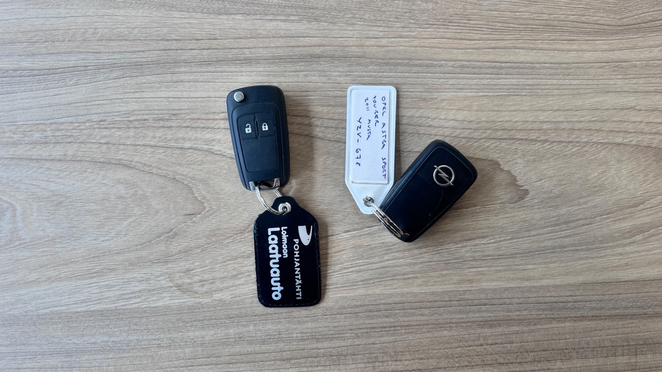 Opel Astra vaihtoauto