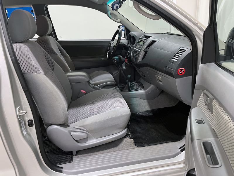 Toyota Hilux vaihtoauto