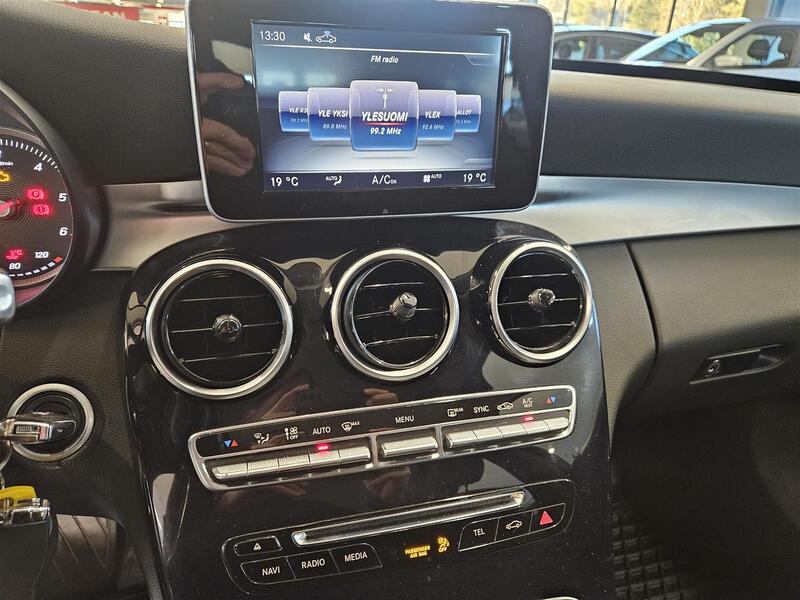 Mercedes-Benz C vaihtoauto