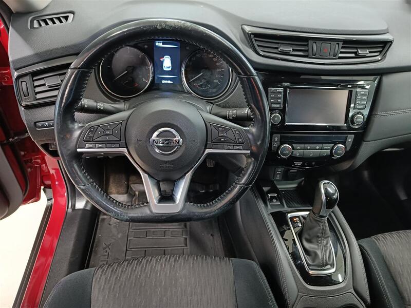 Nissan X-Trail vaihtoauto