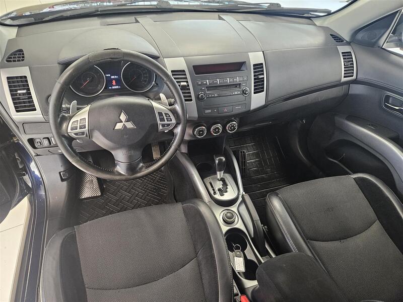 Mitsubishi Outlander vaihtoauto