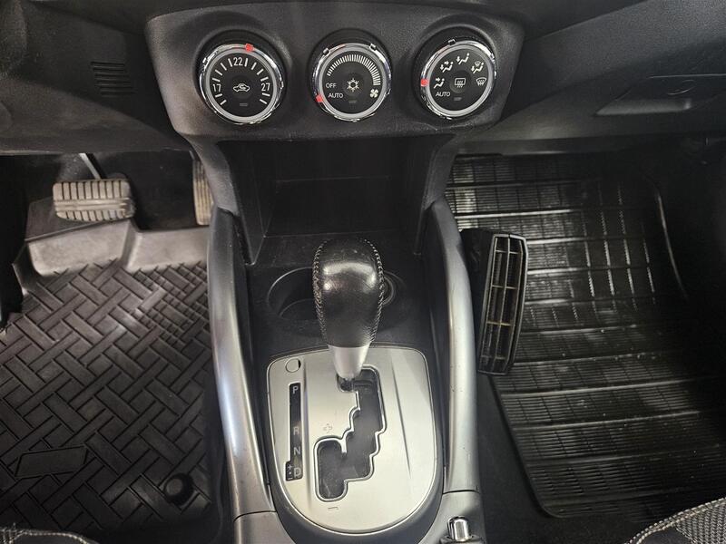 Mitsubishi Outlander vaihtoauto