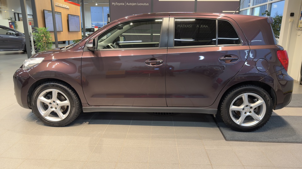 Toyota Urban Cruiser vaihtoauto