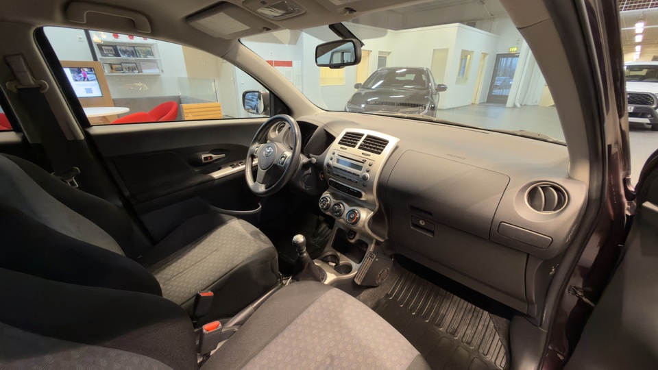 Toyota Urban Cruiser vaihtoauto