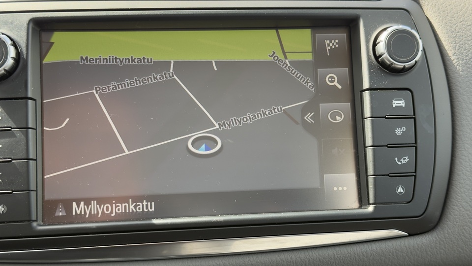 Toyota Yaris vaihtoauto