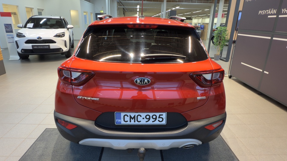 Kia Stonic vaihtoauto
