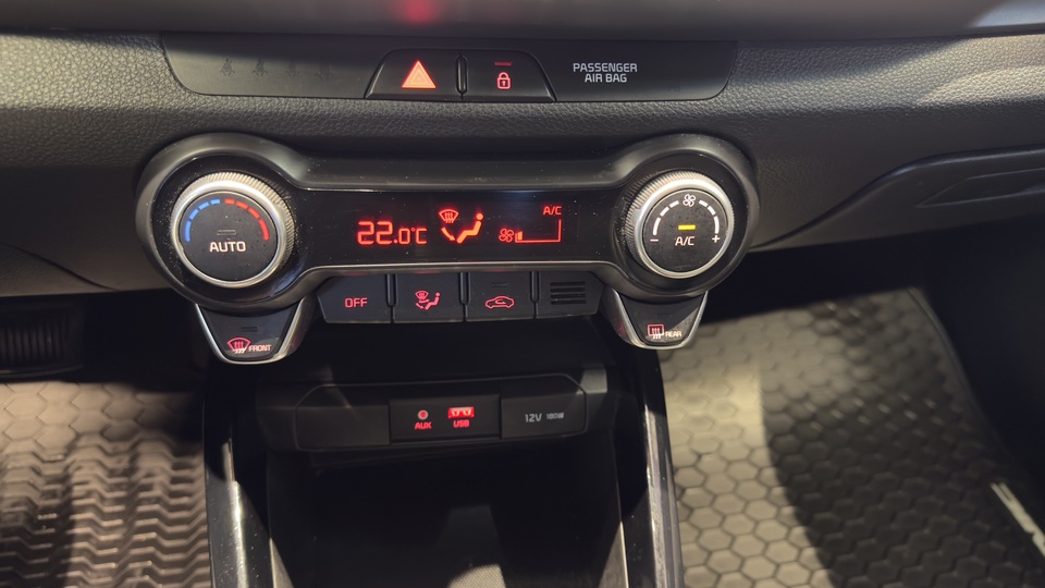 Kia Stonic vaihtoauto