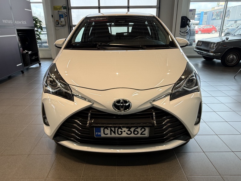 Toyota Yaris vaihtoauto