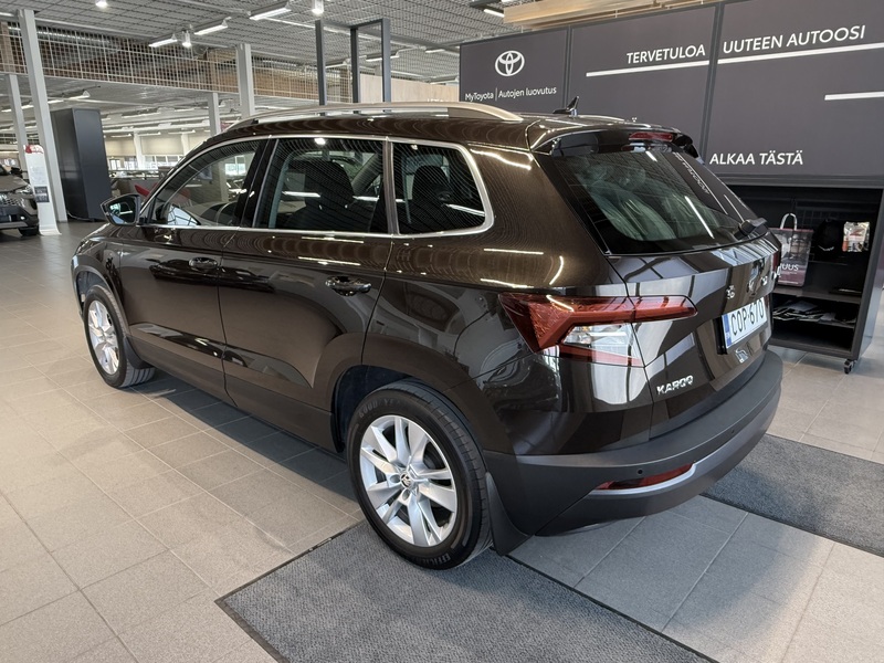 Skoda Karoq vaihtoauto