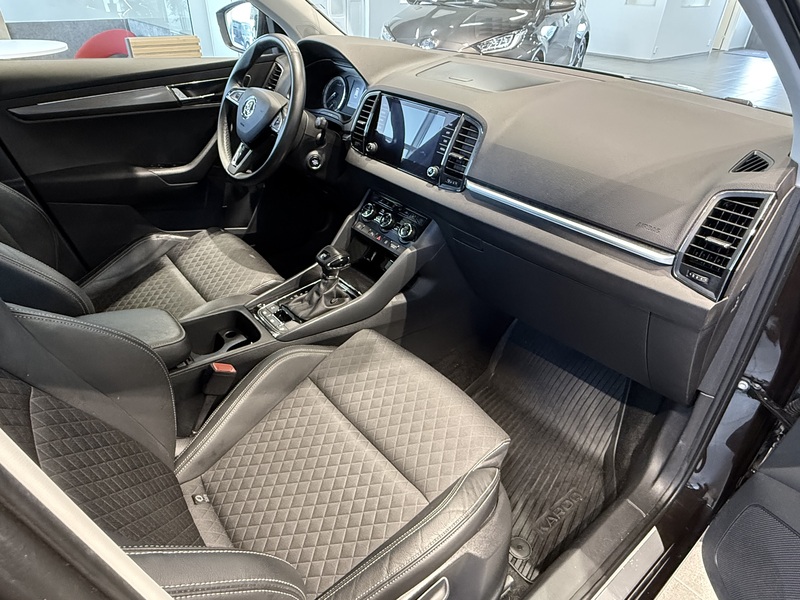 Skoda Karoq vaihtoauto