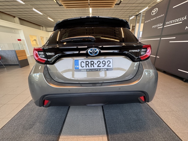 Toyota Yaris vaihtoauto