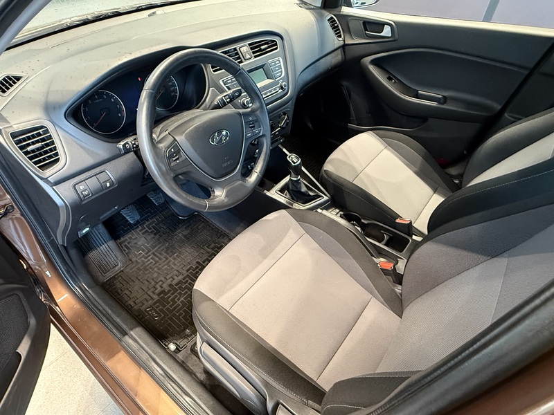 Hyundai i20 Hatchback vaihtoauto