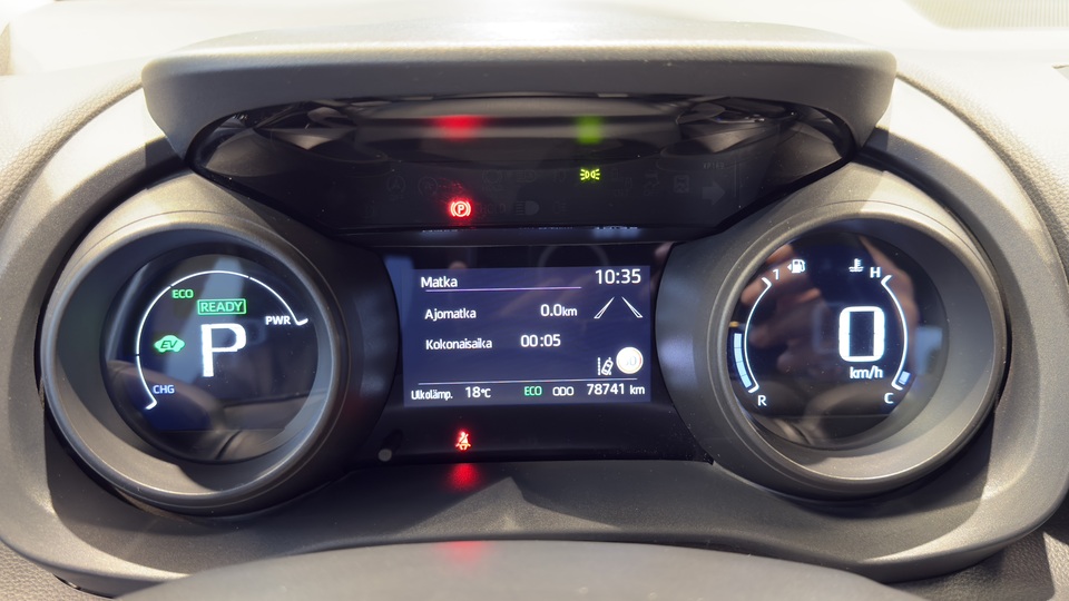 Toyota Yaris vaihtoauto