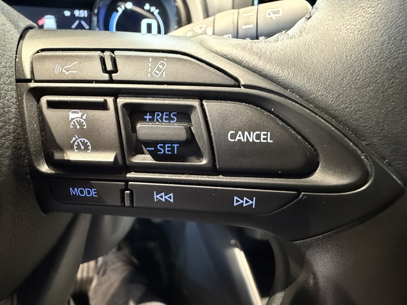 Mazda Mazda2 Hybrid vaihtoauto