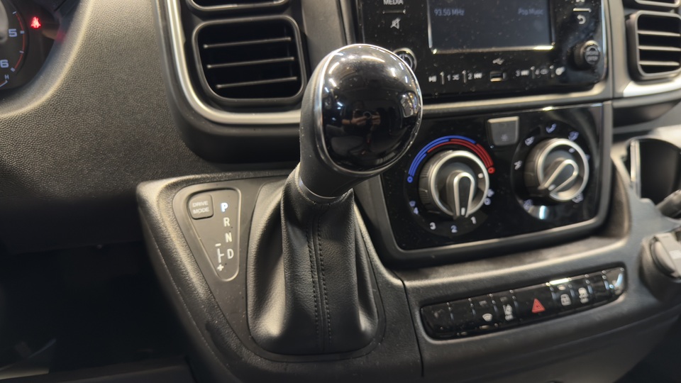 Toyota Proace MAX vaihtoauto