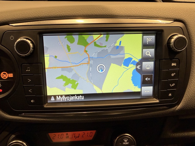 Toyota Yaris vaihtoauto