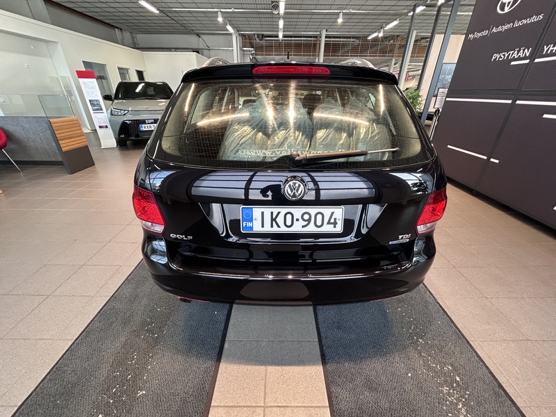 Volkswagen Golf vaihtoauto