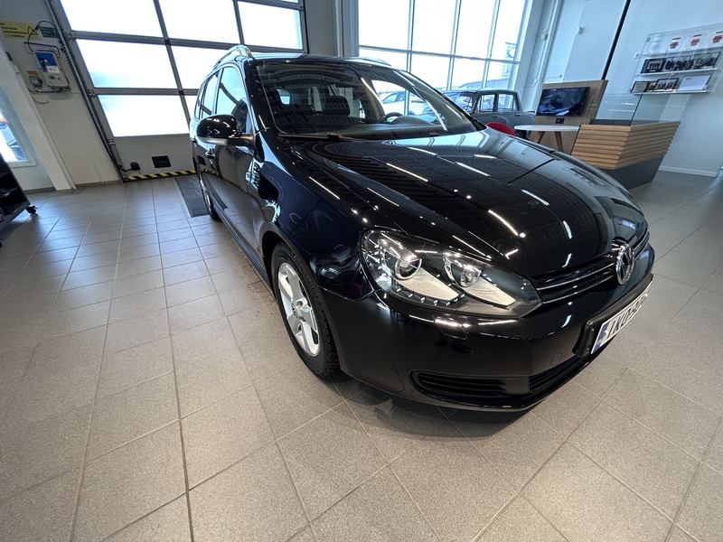 Volkswagen Golf vaihtoauto