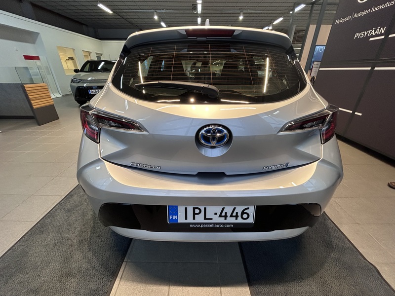 Toyota Corolla vaihtoauto