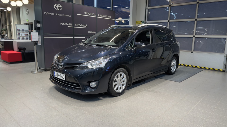 Toyota Verso vaihtoauto
