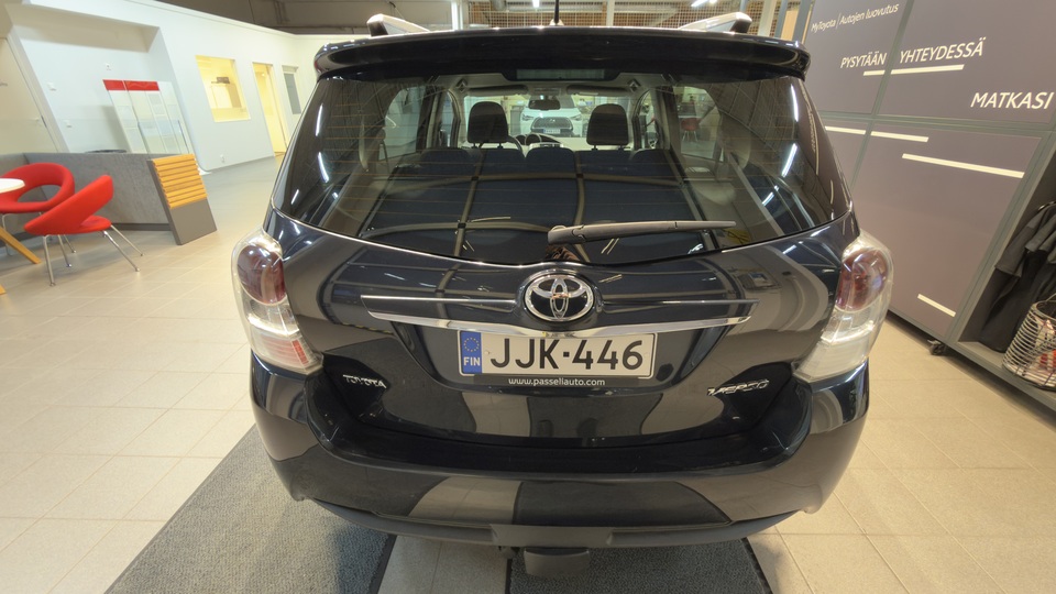 Toyota Verso vaihtoauto