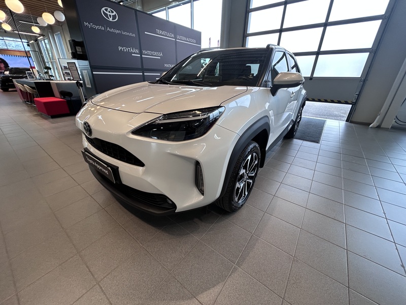 Toyota Yaris Cross vaihtoauto