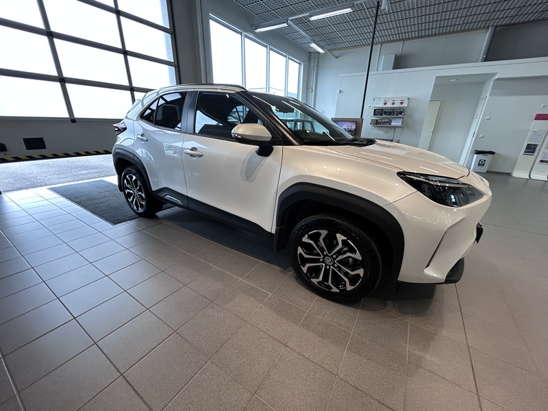 Toyota Yaris Cross vaihtoauto