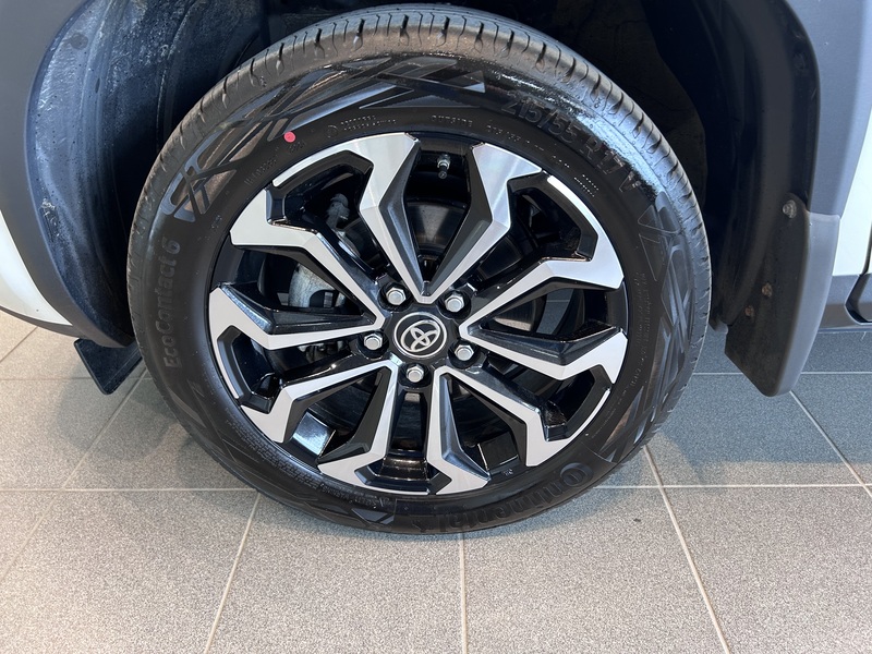Toyota Yaris Cross vaihtoauto